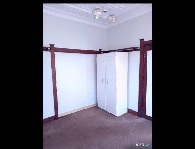 3 BEDROOM HOUSE FOR SALE IN KENSINGTON